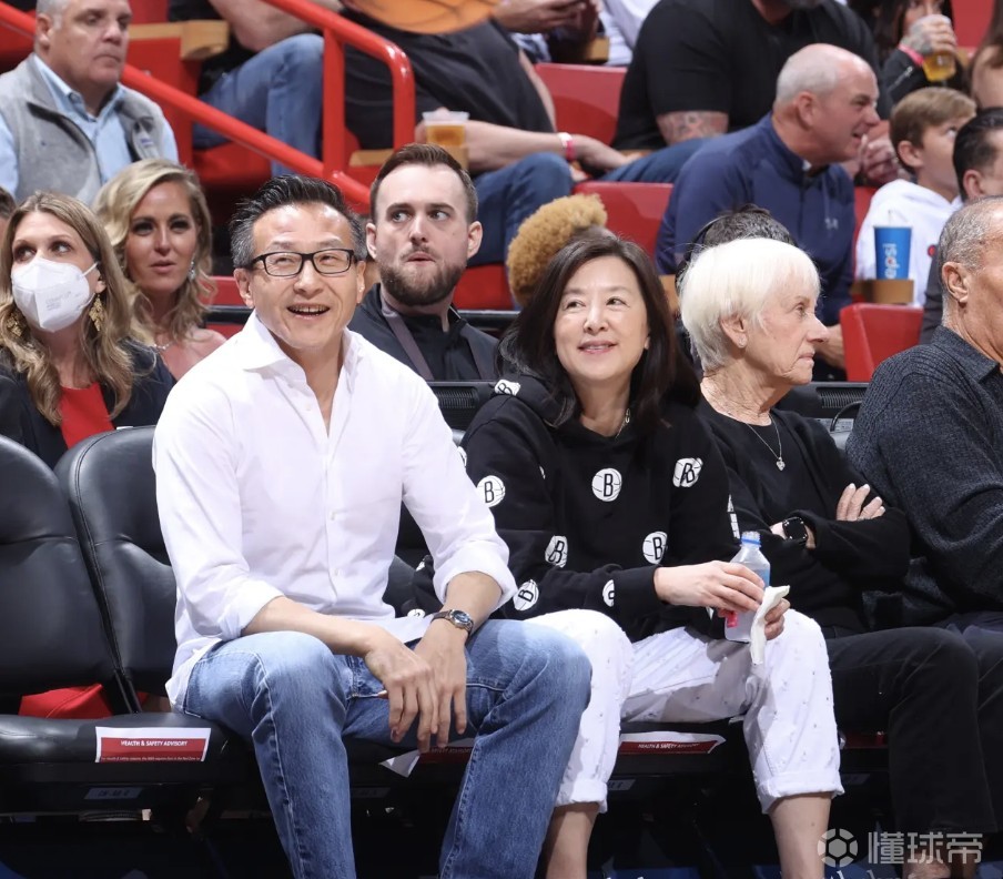 蔡崇信夫妇结束近30年婚姻,两人旗下众多商业项目不受影响