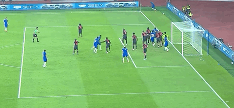 半场战报:切尔西1-0AC米兰,若昂-佩德罗头球破门,托里亚尼神扑